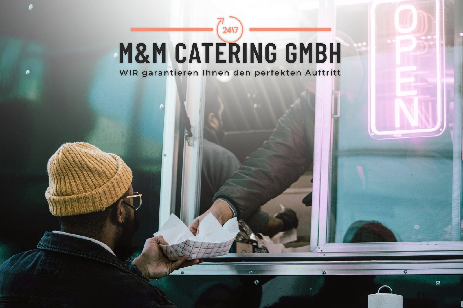 Food Truck Veranstaltung in Wien mit Gästen und frisch zubereiteten Street-Food-Spezialitäten